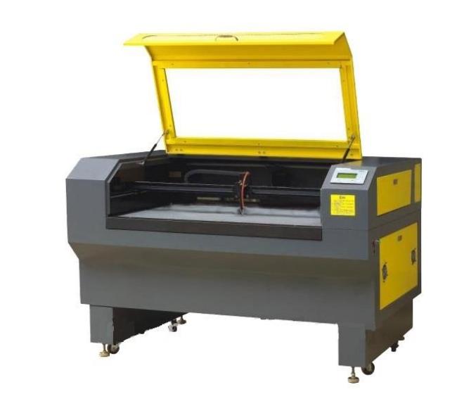 1390 LASER CUTTING MACHINE