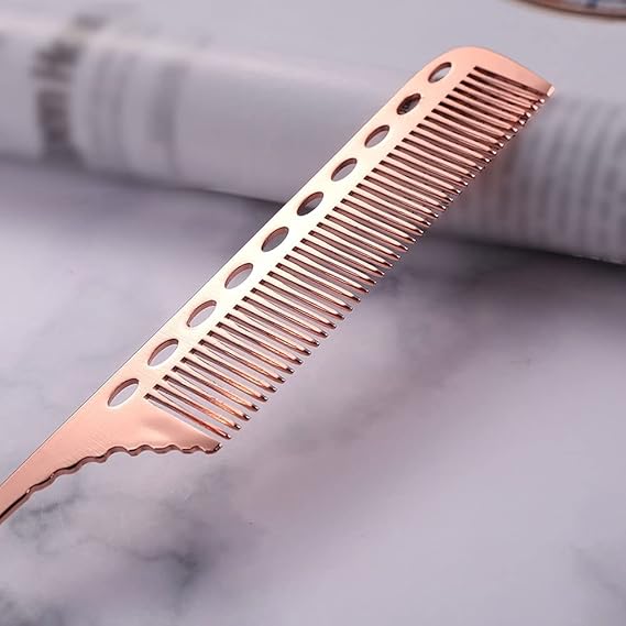 METAL HAIR COMB