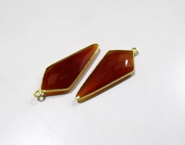 Natural Carnelian Briolette Faceted 15x35mm Arrowhead Single Loop Bezel Connector charms