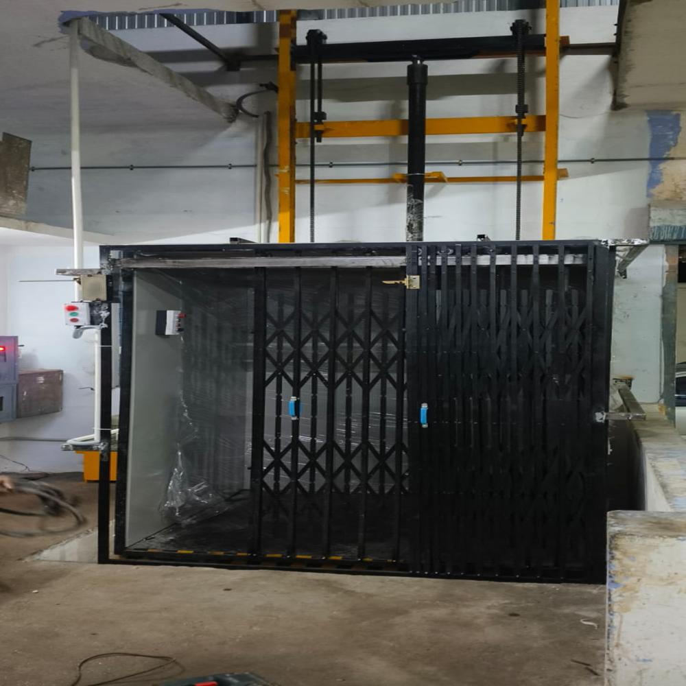 Goods Lift - Capacity: 300 Kg To 3000 Kg Kg