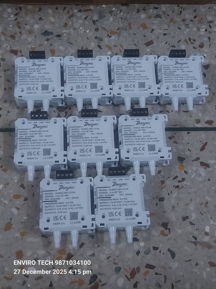 Dwyer Instruments 616KX-200-105-IN Differential Pressure Transmitter