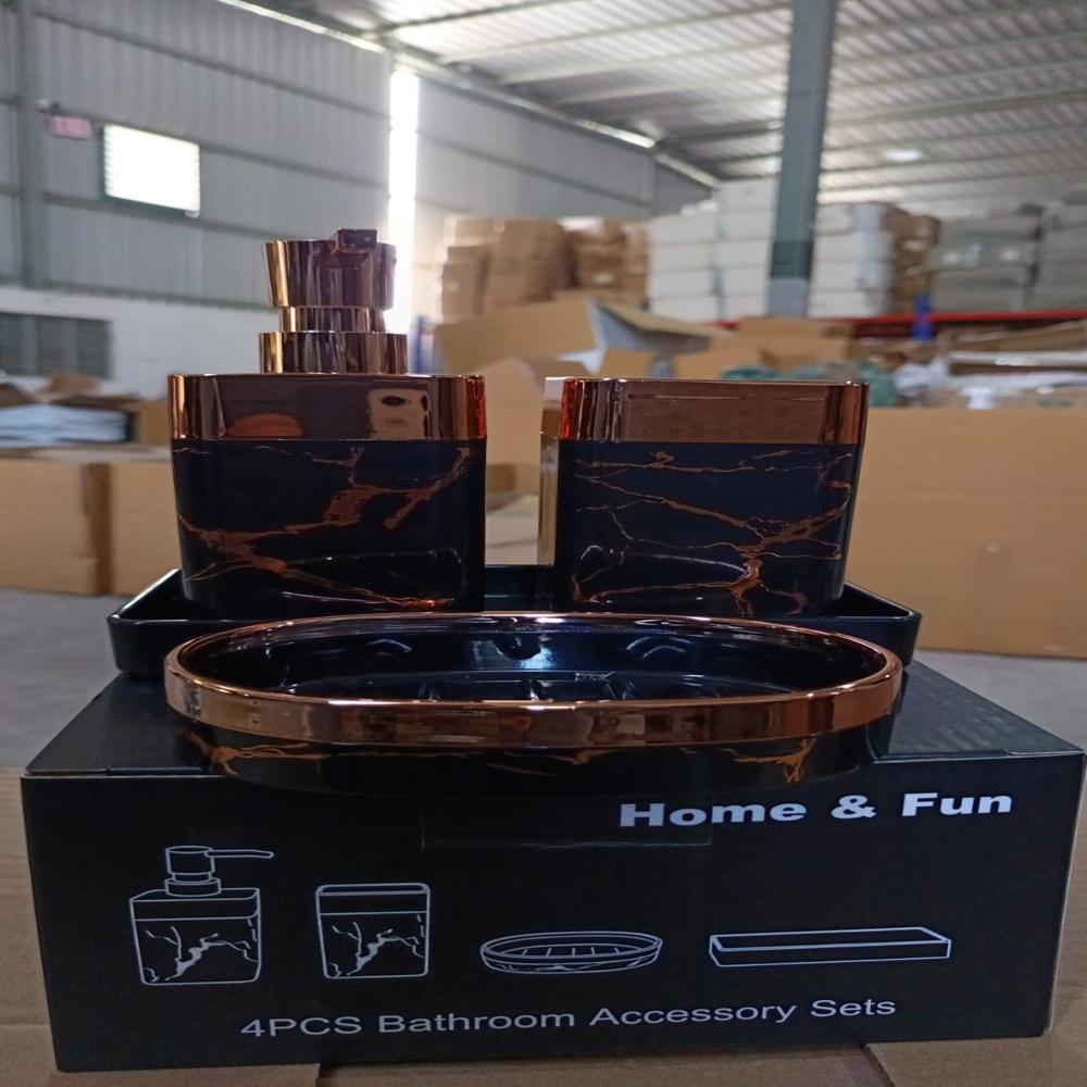 Bathroom Accessories Set (4 Pcs Set) - Color: Mix