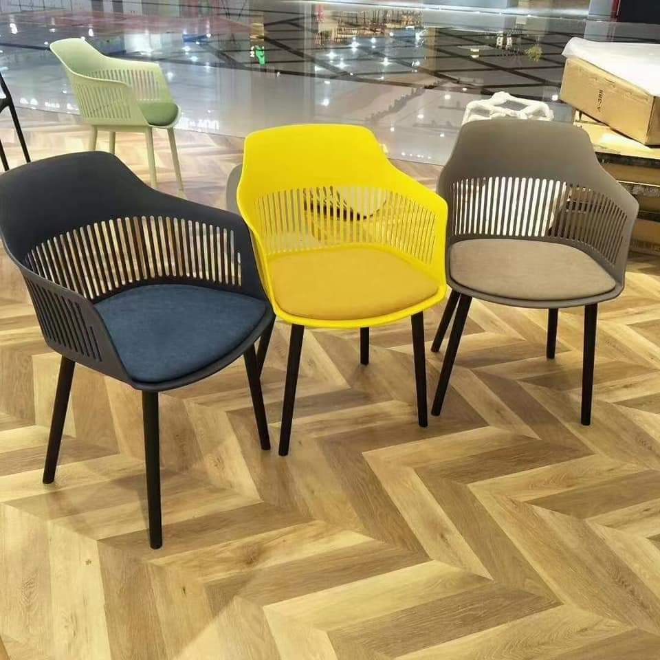 Cafeteria Fiber Chair