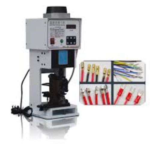 Crimping Machine With Applicator