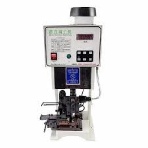 Crimping Machine With Applicator