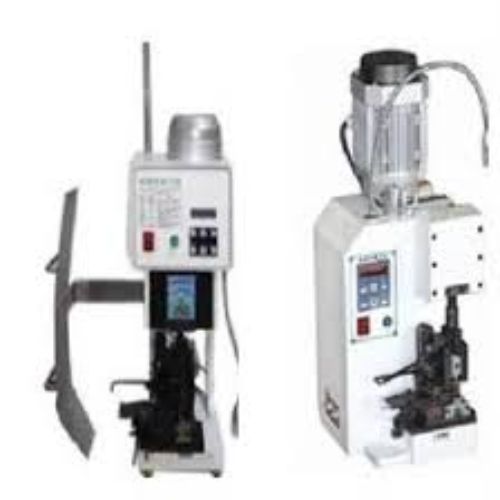 Crimping Machine With Applicator