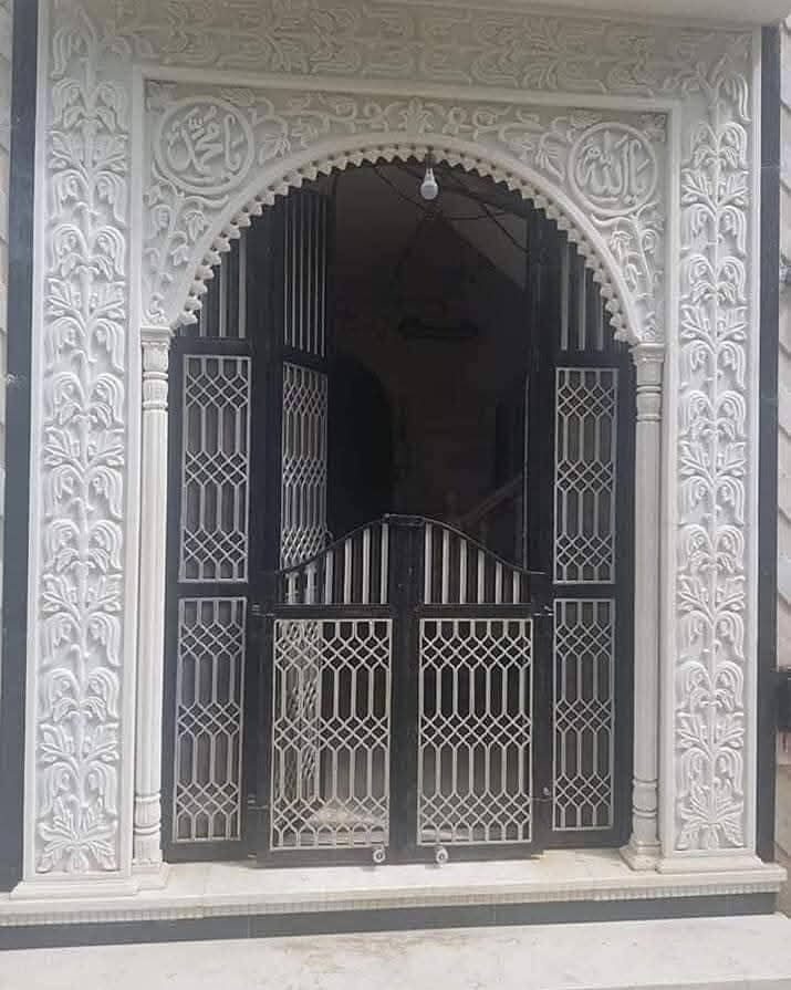 Royal White Marble Qibla