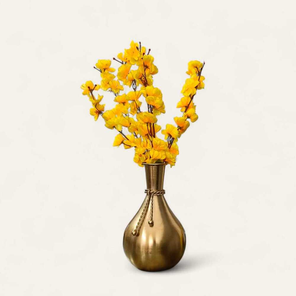 Brozne Flower Vase