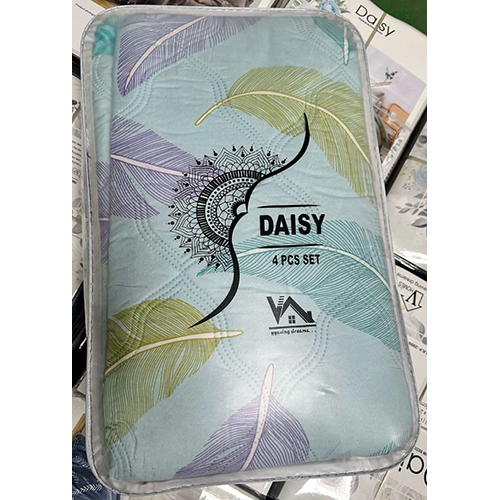 Daisy 4 Pcs Comforter Set