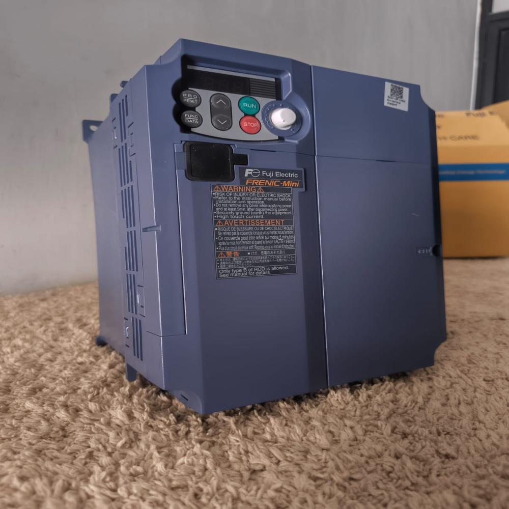 Frn0013c2s-4lm - Fuji Mini Lift 5.5 Kw 7.5 Hp 440v - Application: Industrial Machinery
