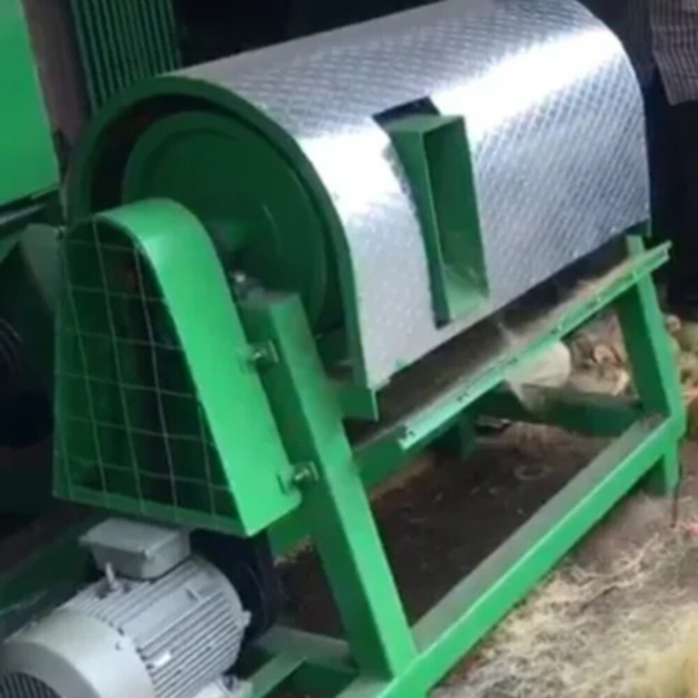 Small Cocopeat Machine - Color: Green