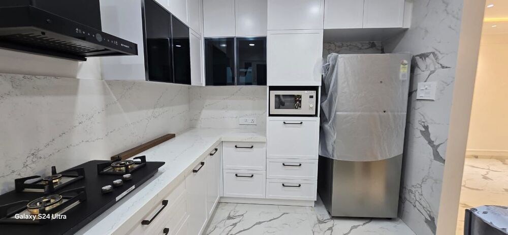 Modern Modular Kitchen