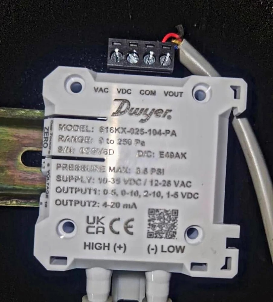 Dwyer 616KX-025-107-IN Differential Pressure Transmitter