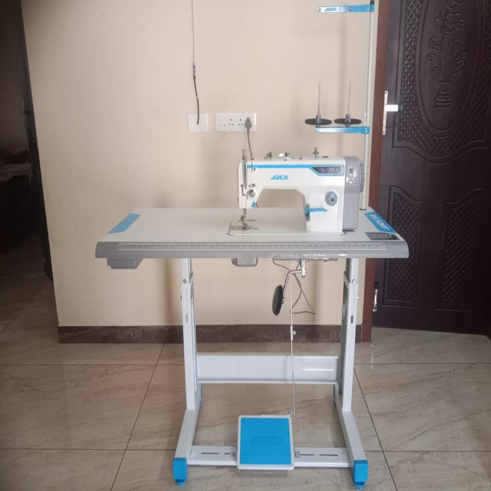 Jack F6 single-needle lockstitch sewing machine