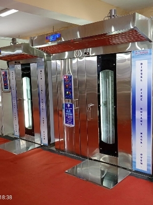 84 Tray Rotary Rack Oven Diesel/Wooden Fire - Automatic Grade: Manual