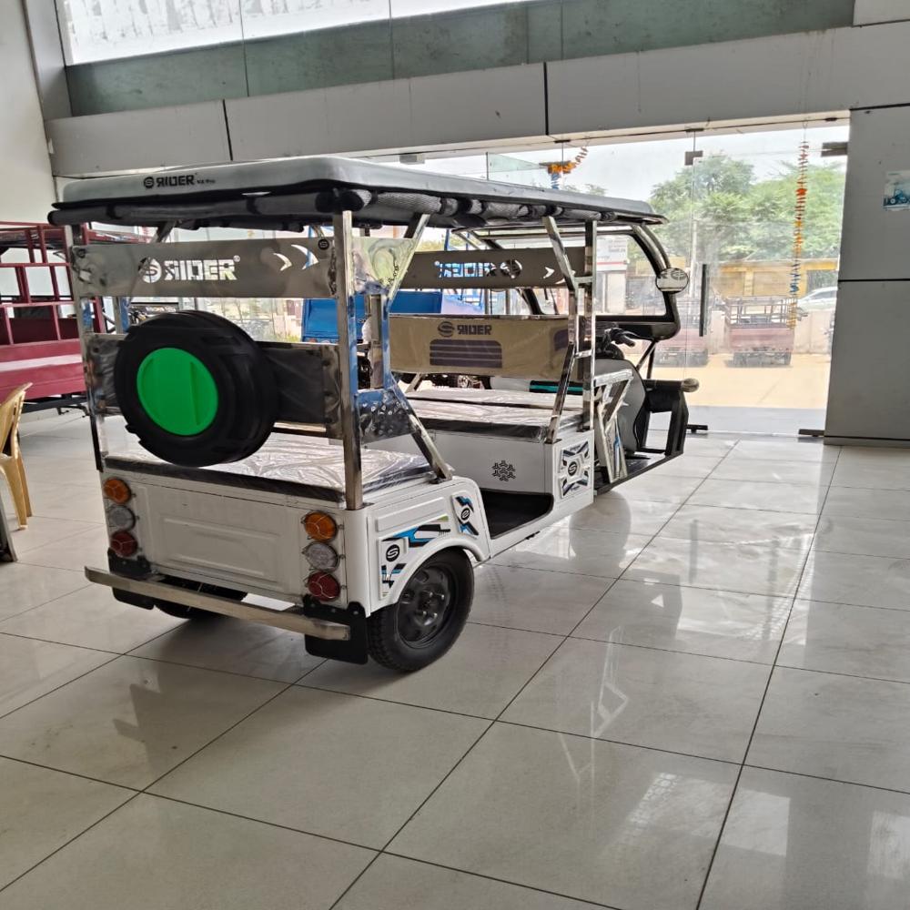 E-rickshaw On Emi