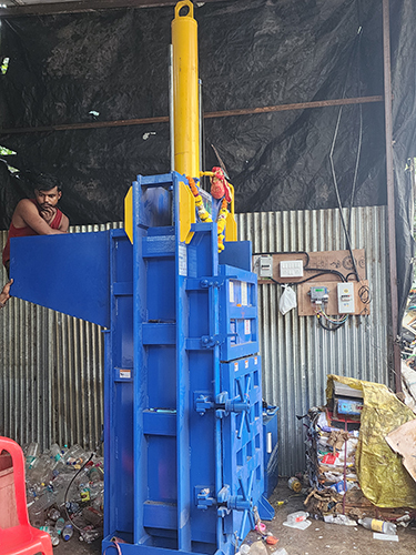175kg Semi Auto Baler Machine