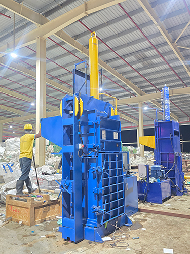 300kg Auto Baling Press For Plastic Bottle