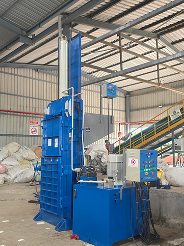 Semi Auto Plastic Bottle Baler
