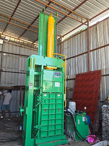 180kg Semi Auto Baling Machine