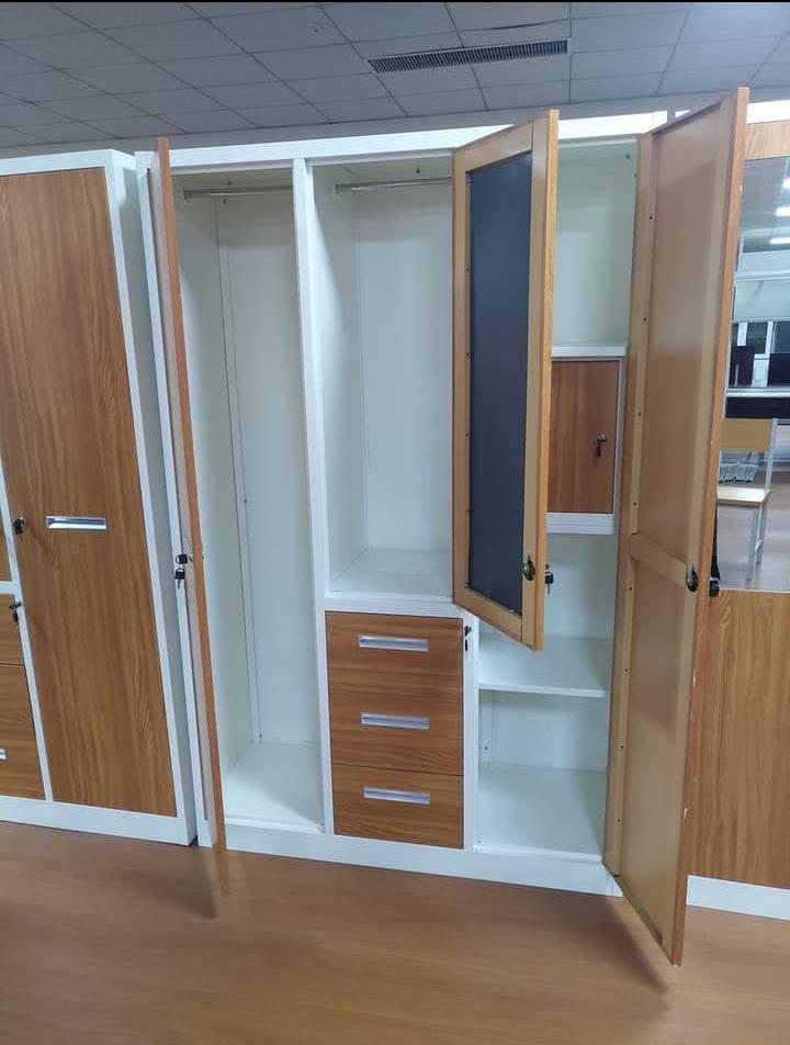 wooden 2 door cupboard