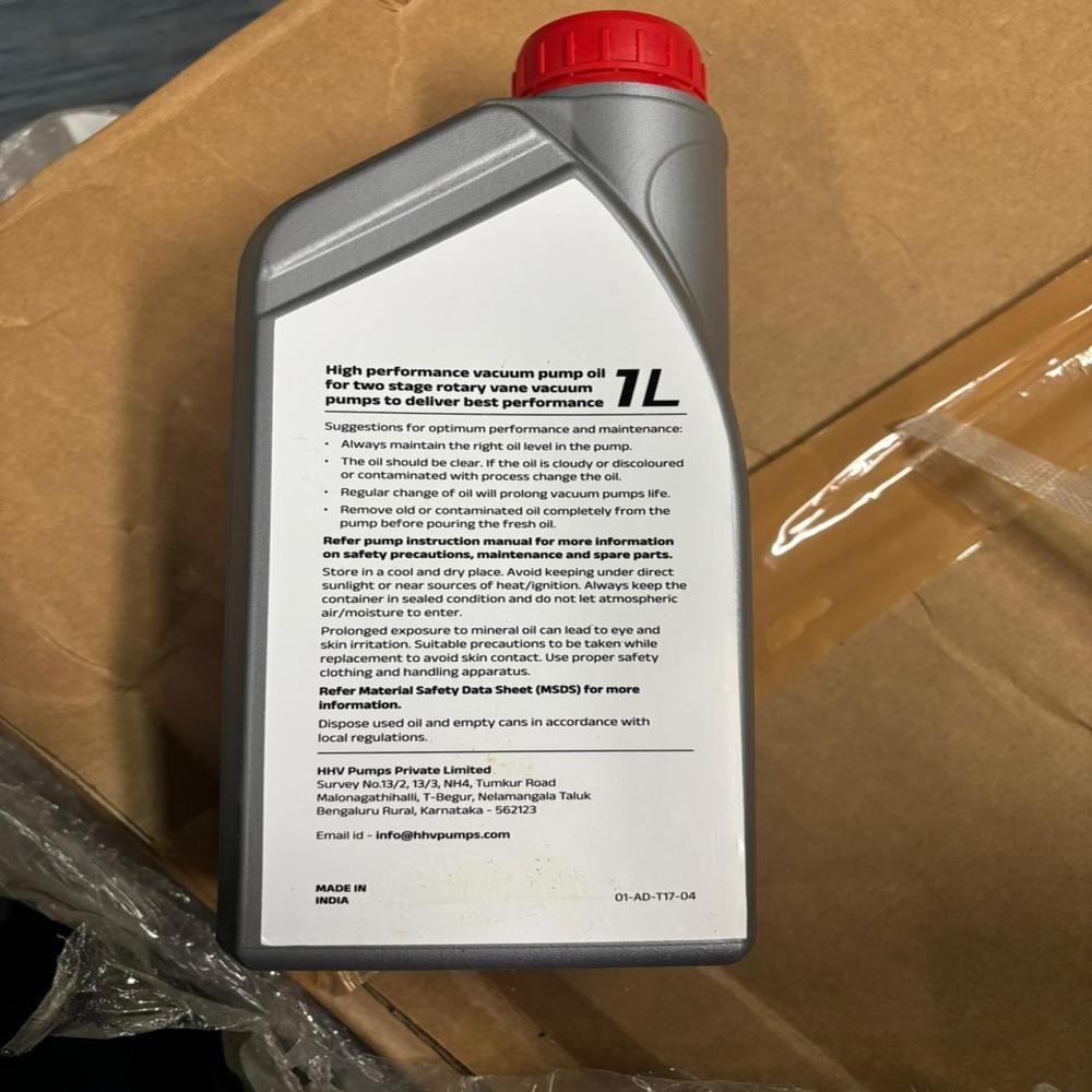 Vacuum Pump Oil - Mineral Oil / Synthetic, 5 Liter Size , Pale Yellow Color, Clear To Light Amber Finish, Reduces Friction For Vacuum Pump Usage