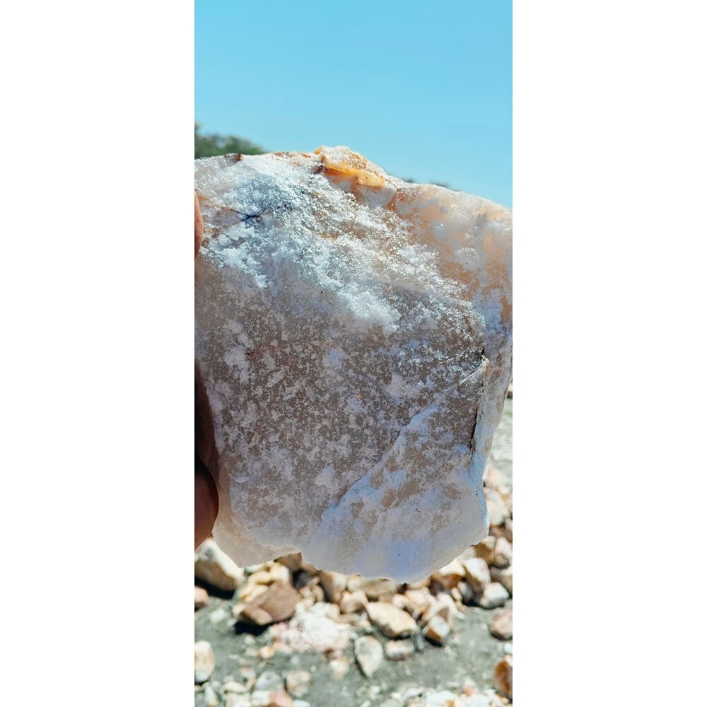 Glassy Granular - Silica-Rich (SiO2 >98%), 0.5-5mm, White, High Mechanical Strength, Low Thermal Conductivity, ISO 9001:2015 Certified