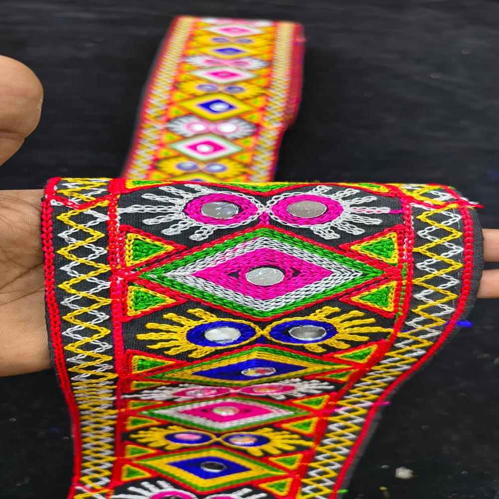 Gamthi Lace - Color: Multi Colours