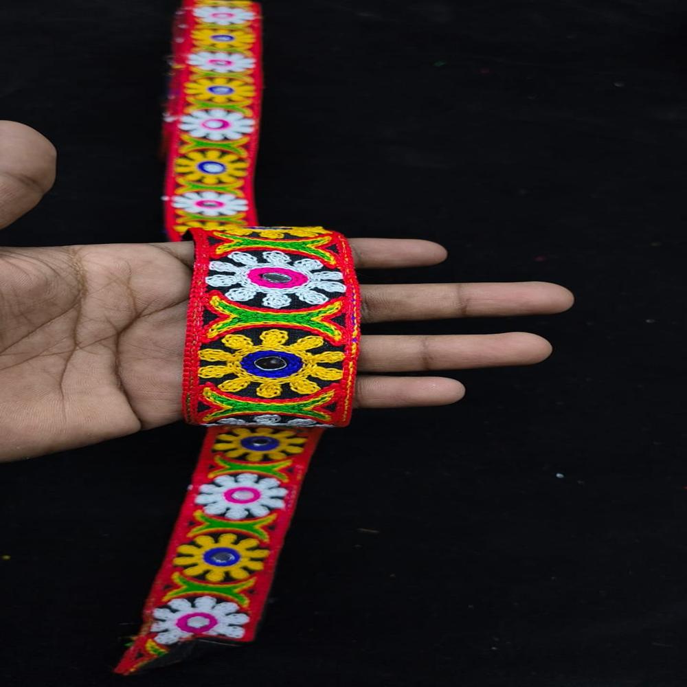 Gamthi Lace - Color: Multi Clr