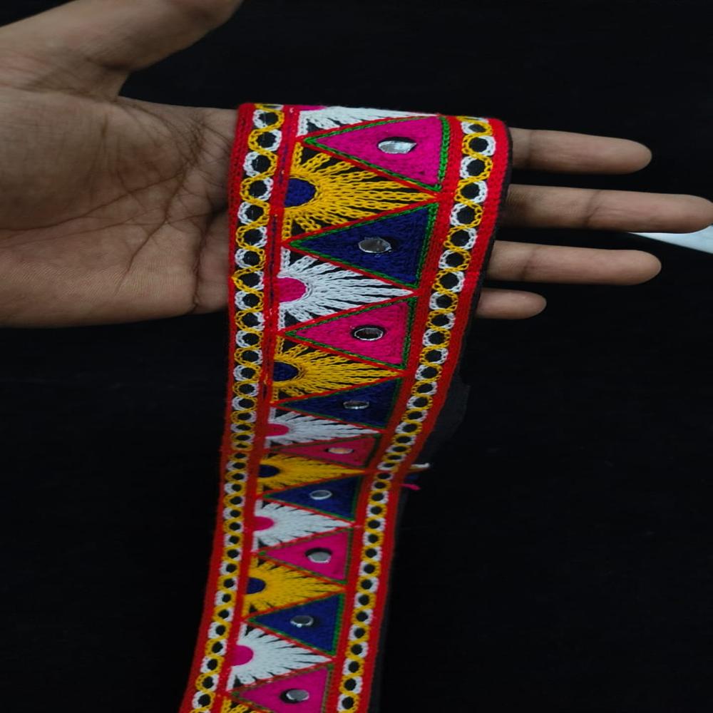 Gamthi Lace - Color: Multi Clr
