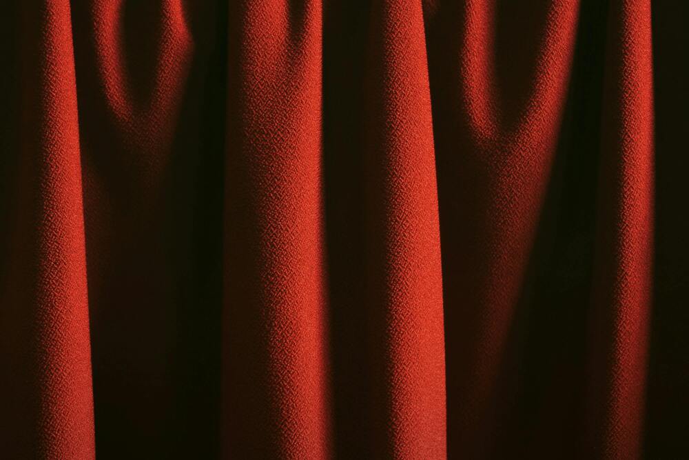 Auditorium Center Glide Traveler Curtain System