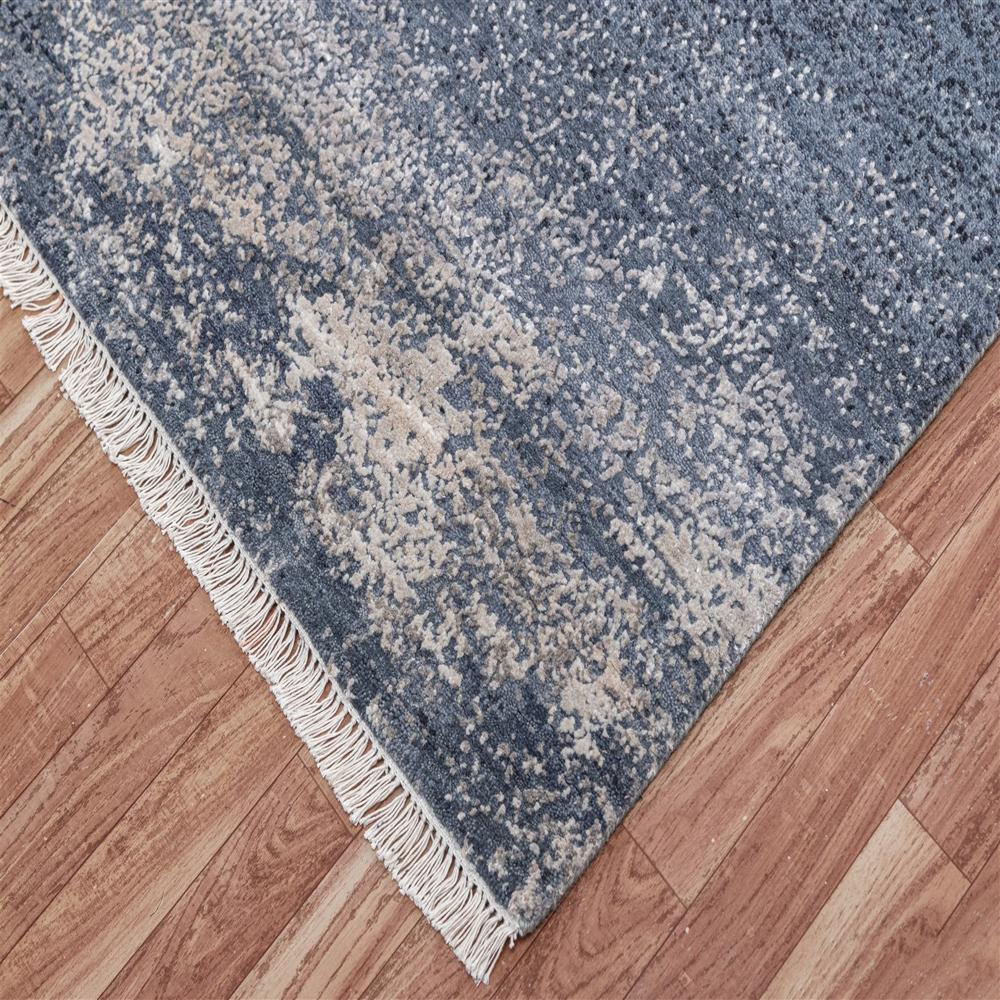 Hand made carpet wool /silk