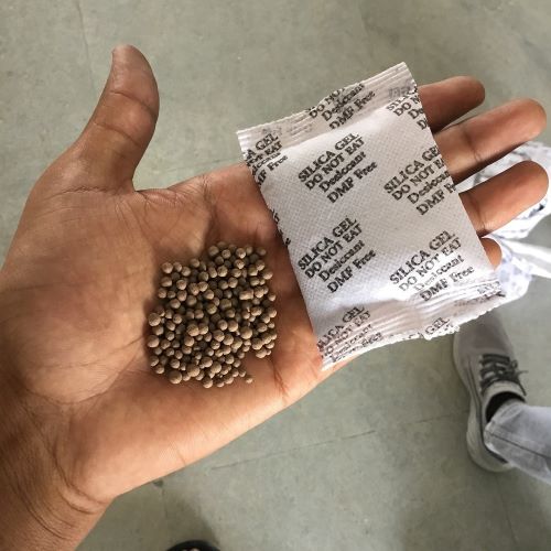 Bentonite Clay Desiccant Balls