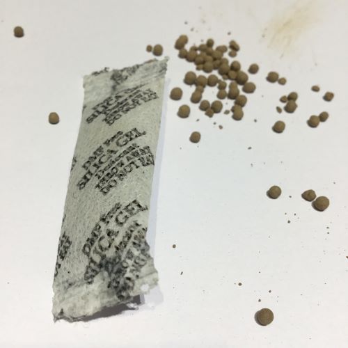 Bentonite Clay Desiccant Balls