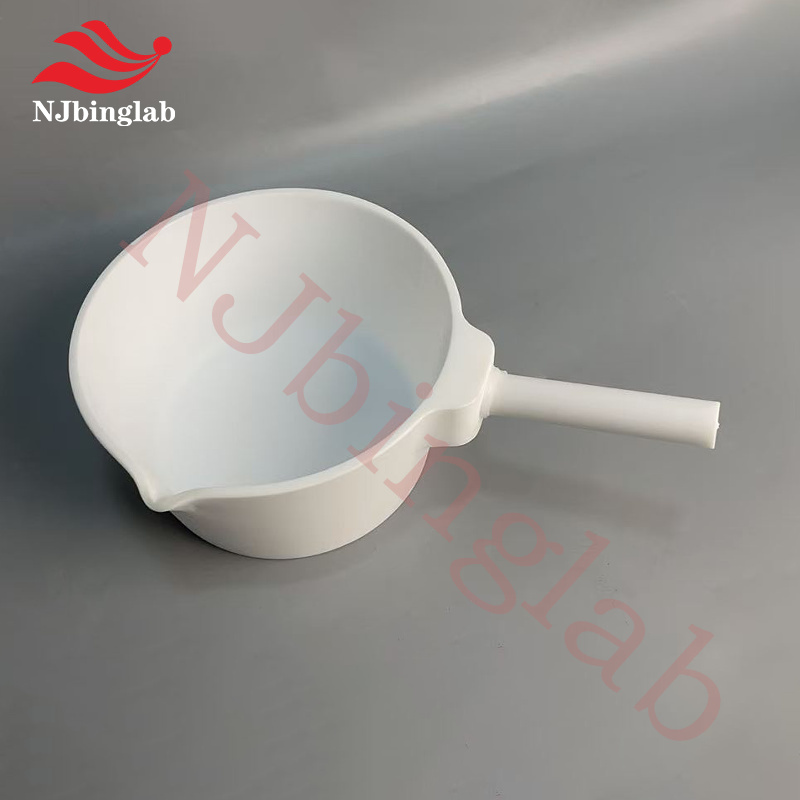 PTFE Water Scoop 2L,  high-Purity teflon spoon