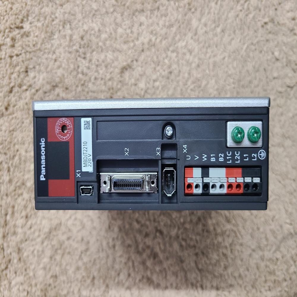 Mbdjt2210 - Panasonic Minas Liqi Servo Drive - Color: Black