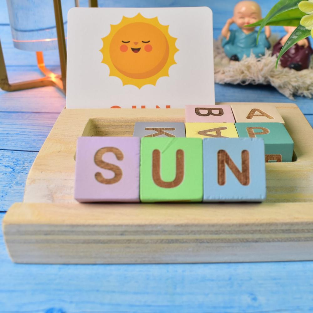 Alphabet Puzzle Spelling and Reading Words (26 Flash Cards and 8 WoodenBlock)