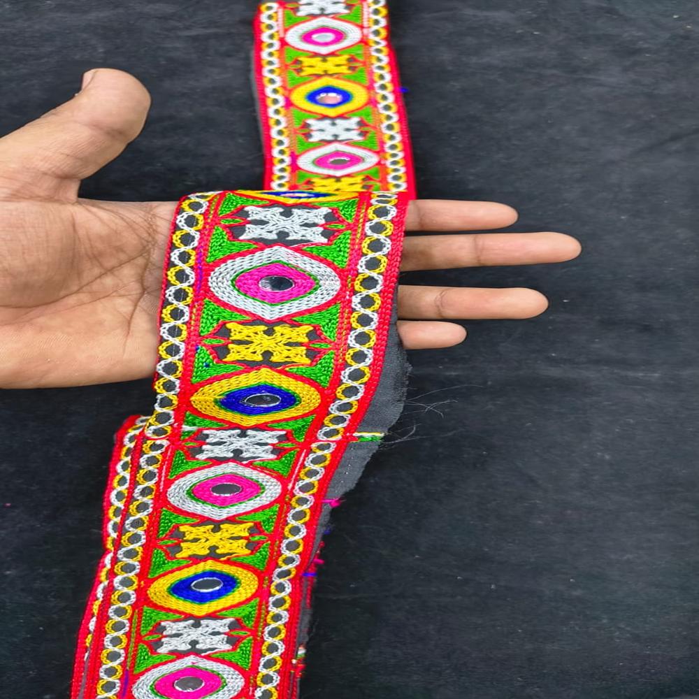 Gamthi Lace - Color: Multi Clr