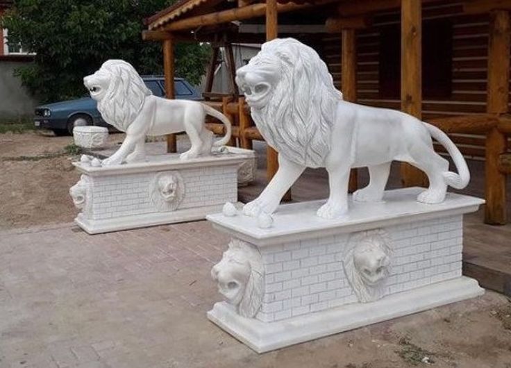 Marble Lion Articles