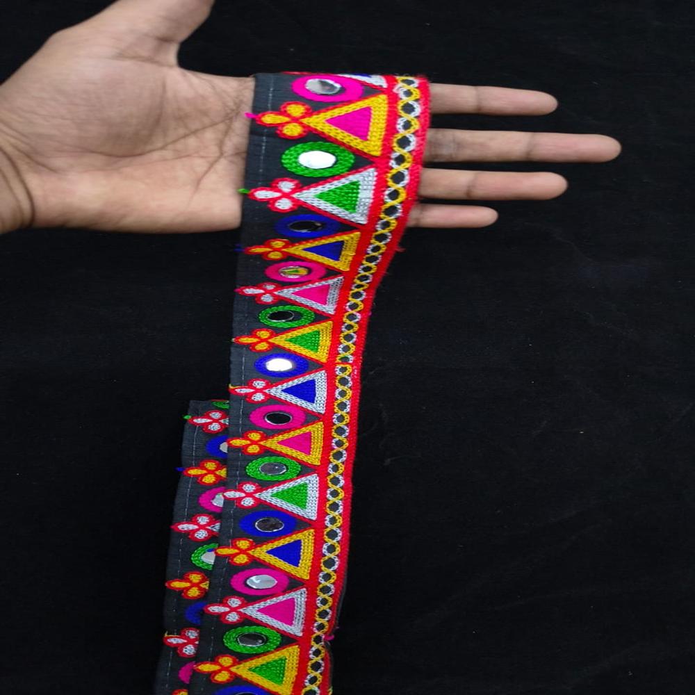 Gamthi Lace - Color: Multi Clr