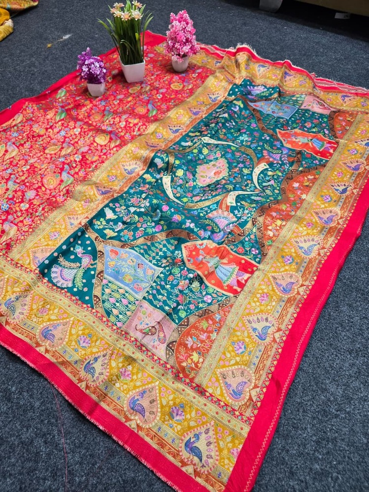 Pure Viscose Jacquard Printed Saree With Blouse