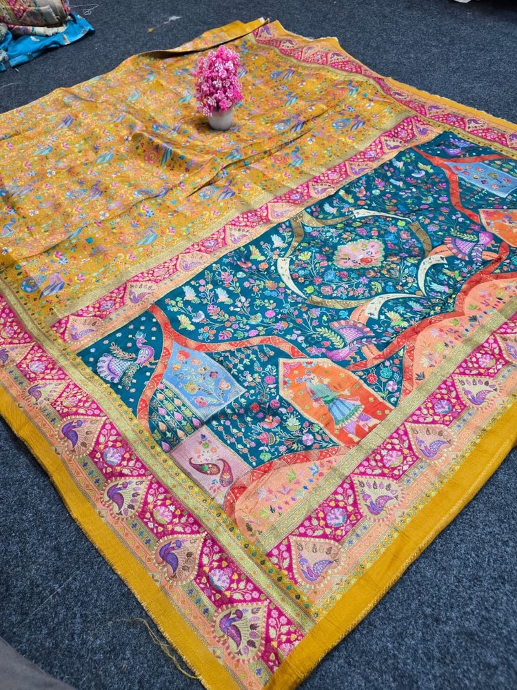 Pure Viscose Jacquard Printed Saree With Blouse