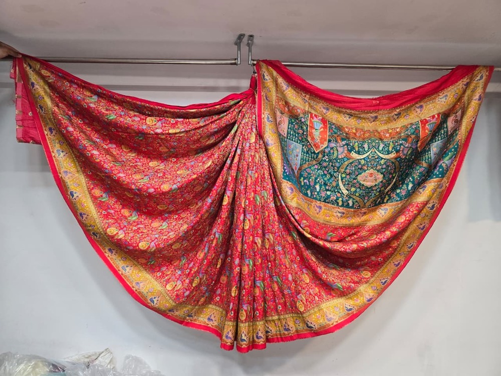 Pure Viscose Jacquard Printed Saree With Blouse