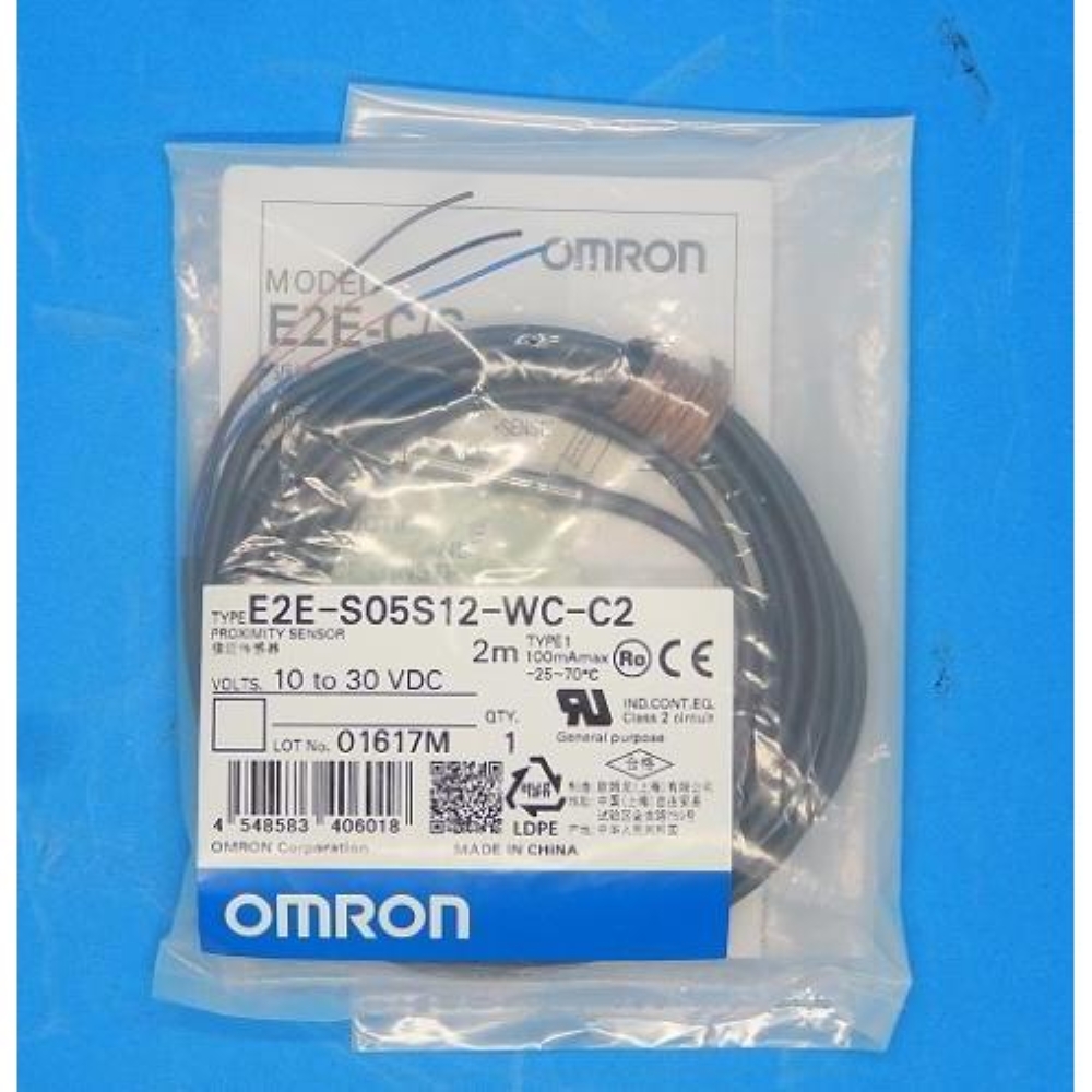 E2E-S05S12-WC-C2 omron proximity sensor 