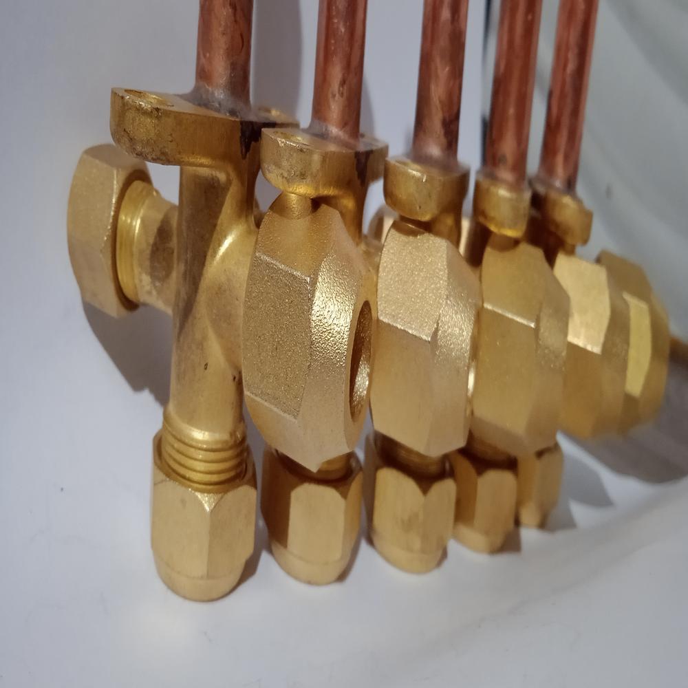 BRASS SERVICE VALVE