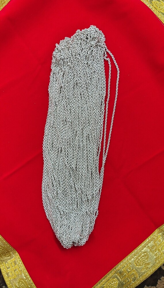 Sikly Chain