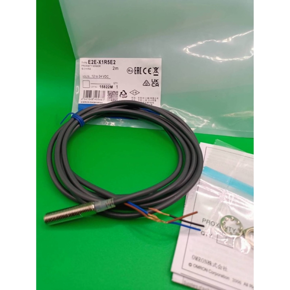 E2E-X1R5E2 omron proximity sensor
