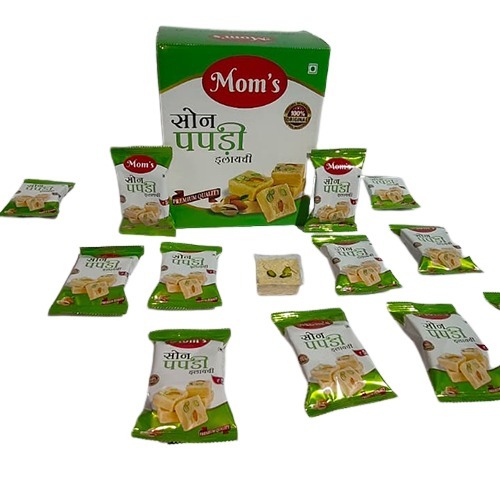 Moms Soan Papdi Elaichi Pkt