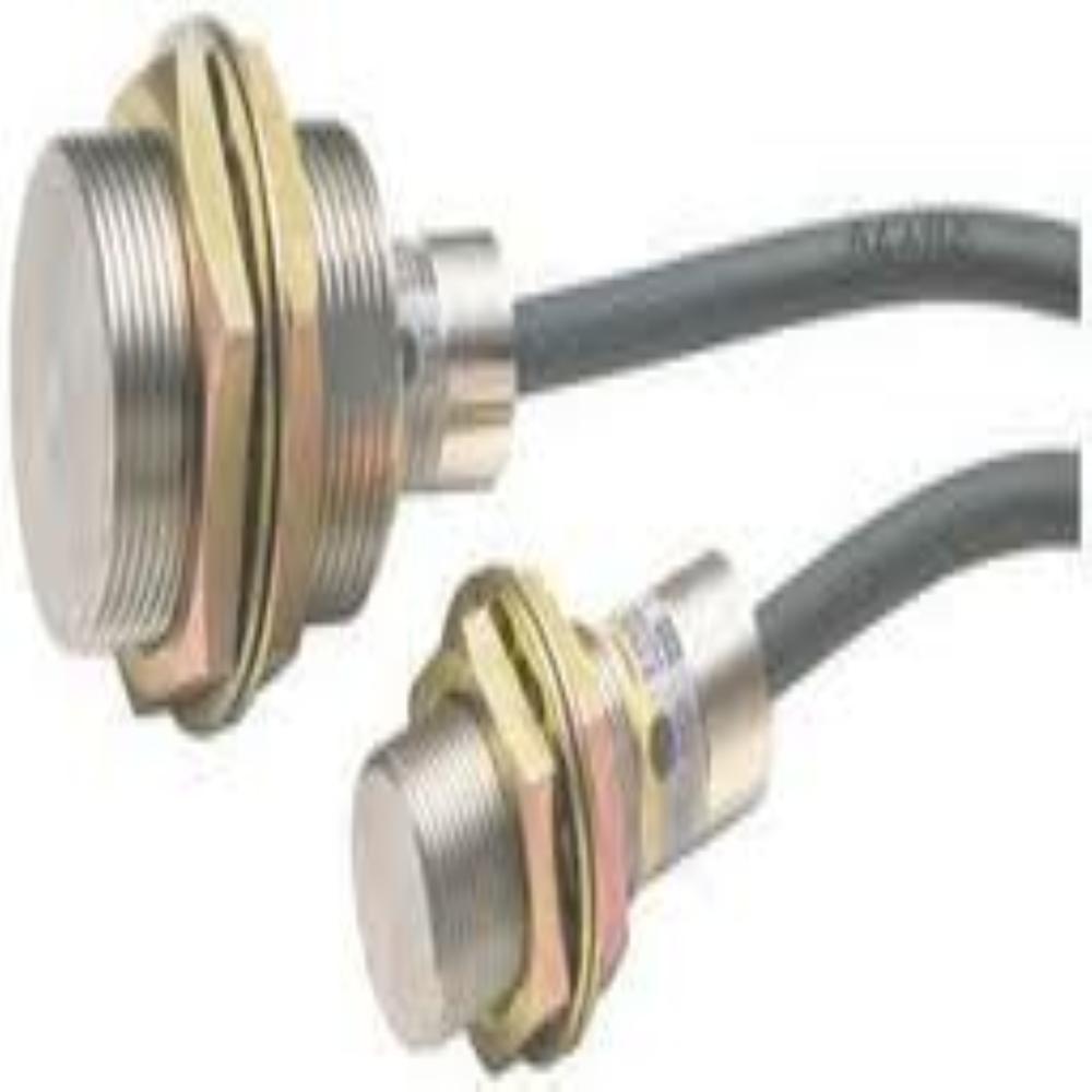 E2E-X10E1 5M omron proximity sensor