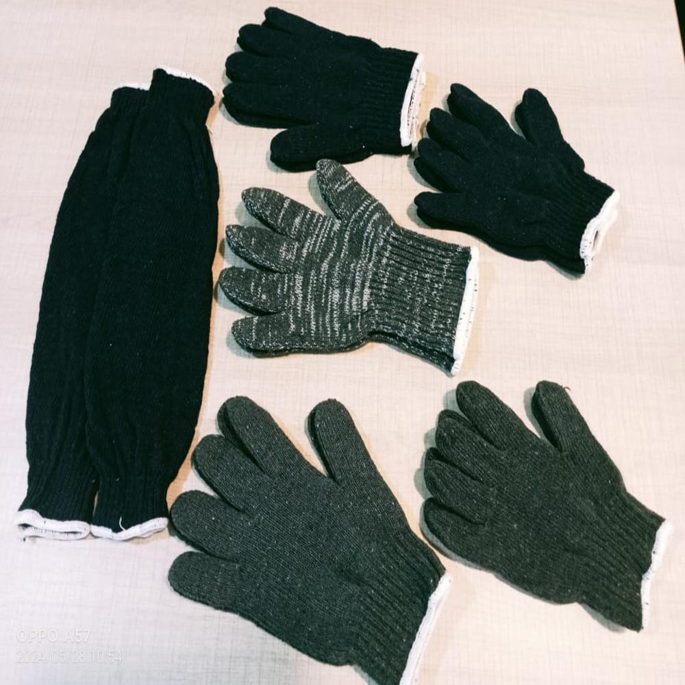 White Cotton Knitted Hand Gloves